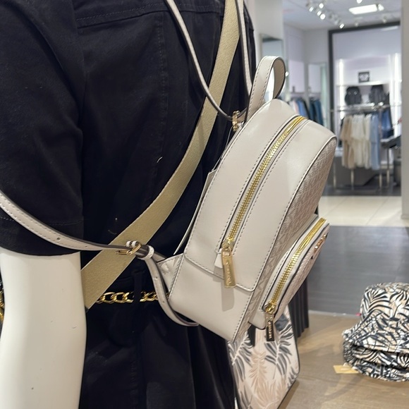 Michael Kors Ladies Backpack Bag Jaycee XS Conv Zip Backpack Light Cream Multi - Picture 11 of 16